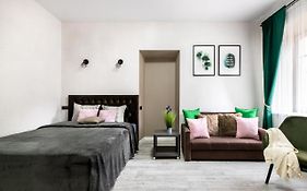 Felicija Old Town Apartments With Parking